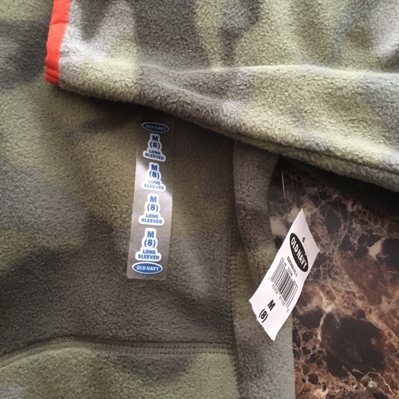 📌New Old navy boys fleece quarter zip - Picture 3 of 3